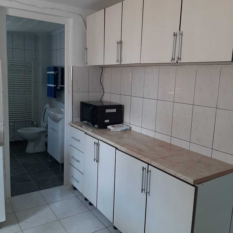 Gara de Nord, inchiriez apartament 2 camere zona Spital Militar,