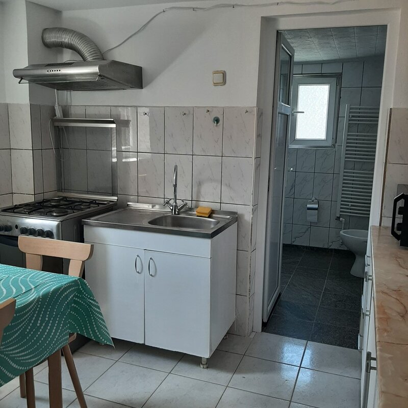 Gara de Nord, inchiriez apartament 2 camere zona Spital Militar,